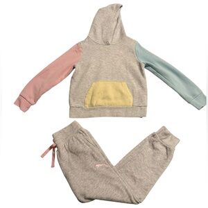 PUMA Girls 2 Piece Set | Size: S(7/8)